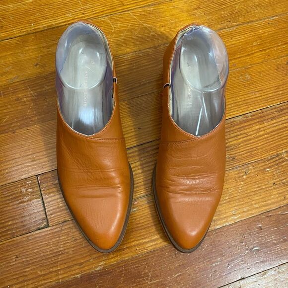 Anthropologie Women’s Size 37 Slip On Ankle Shoes Brown Leather Low Heel - Picture 5 of 12